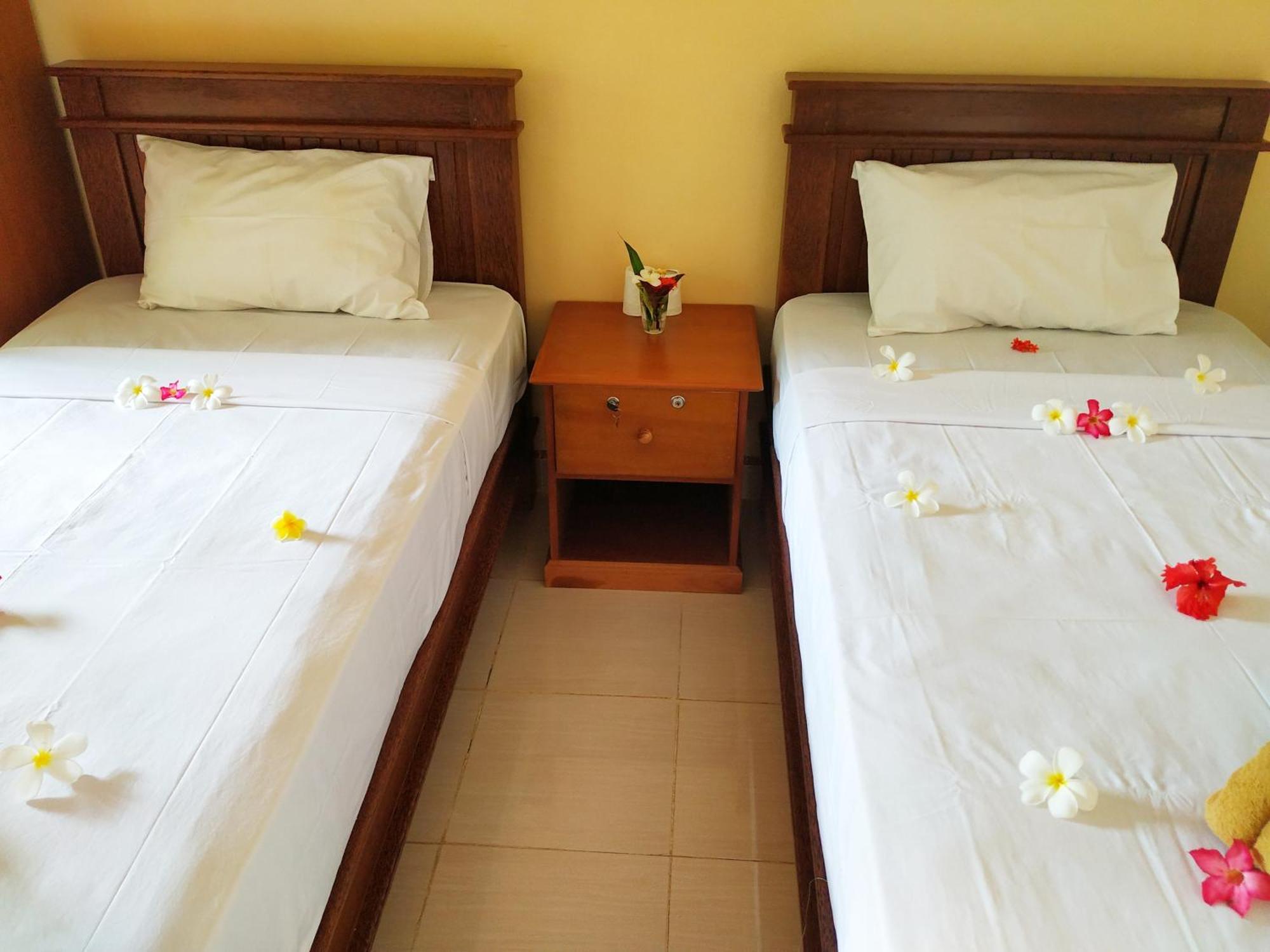 Asih Homestay Pemuteran Exterior foto